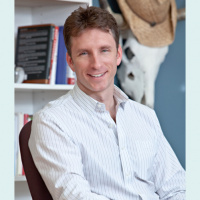 CFL 025 - A Simple Strategy For Growing Any Business With Mike Michalowicz