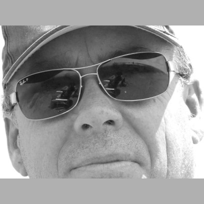 In The Authors Corner With Etienne