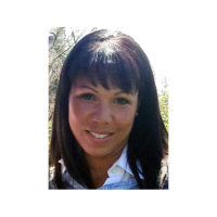 Off the Vine with Benita and Terricinia