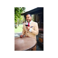 Off the Vine Radio Show with Benita and Terricinia