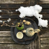 The world in my garden: tea meditation