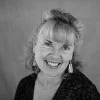 Wendy Watkins - At Night In The Lilacs