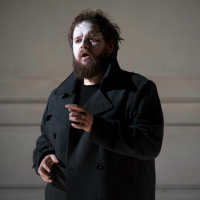 Hamlet Bonus: Tenor Allan Clayton and actor Samuel West in conversation