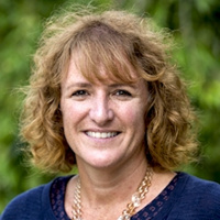 ICTs for Refugees and Displaced Persons