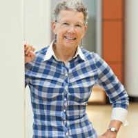 Deborah Dash Moore - Camera as a Passport