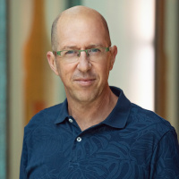 Erez Tzfadia, Mizrahim and the Local Politics of Ethnicity in Development Towns