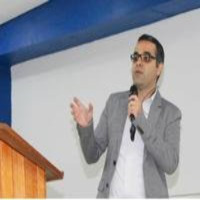 Pastor Juan Manuel Aguiar Adoración sin Prejuicios