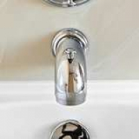 Bob Vila Radio: Replacing a Shower Diverter