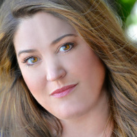 Episode 09: “A More Enjoyable Journey…” with Amy Rubinate