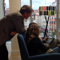 Una experiencia en comunicación. Del concepto de presencia a la meditación en movimiento. 