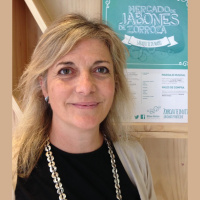 El objetivo del mercado #jabonesdezorrotza es dinamizar el comercio de los barrios de Bilbao