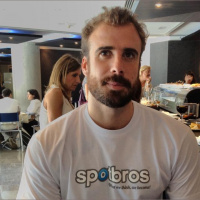 Con @fercal36 cofundador de @Spotbros