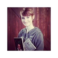 Special Guest Derra Nicole Sabo, talks about having EB and her books