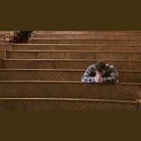 Why Your Pastor Needs Your Prayers 