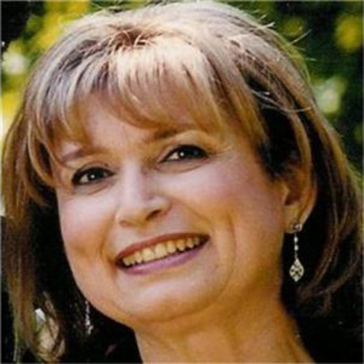 Igniting Imagination With Nellie Jacobs