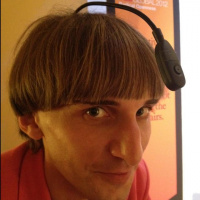 The cyborg man who hears colours