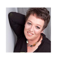 FREE READINGS!Psychic Roundtable! Dian Naylor  Bonnie! 347 884 8245!