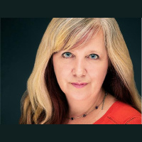 AMAZING PSYCHIC MEDIUM ROUNDTABLE! JULIE MURRAY JEANNIE MCDONALD 347 884 8245