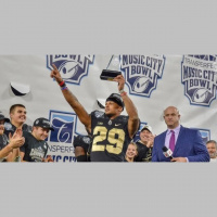 Quickcast: Broc Thompson and the a New-Look Purdue Squad Powers Past Tennessee