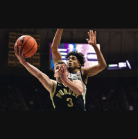 Edey and Smith Lead Boilers to 75-70 Win over Marquette