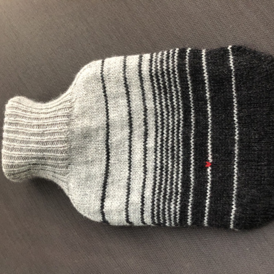 Hand Y Machine Knitting