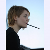 War Artist Sara Waymont Raises Money