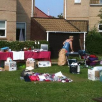 Packing up the flea market