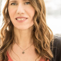 A Conversation on Women, Leadership  Power with Marianne Schnall  Sister Jenna