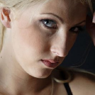 Kink Korner With Constance