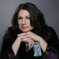 Clean out your LifeCloset with Corbie Mitleid