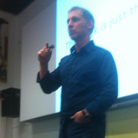 Kim Hundevadt giver tips til dig der vil skrive en bog