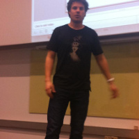 Humor i foredrag - tips af komiker Anders Stjernholm 