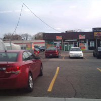 Outside the campaign office of NDPs Marston in #HESC #HamOnt talking bout getting out vote