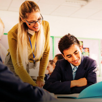 Top teachers: sharing expertise to improve teaching