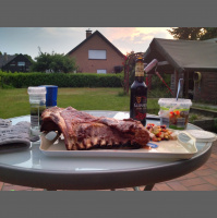 Scherbe 006 Lamm grillen, kein Fernsehen dafür Heavy Metal und Podstock