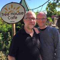 054 Mark LeCorre (Tragically Hip, Dido, Avril Lavigne) From basement band to international producer