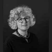 Interview - Kate Macdonald