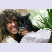 LLA Show S2: Ep.#259: Melya Kaplan of Voice For The Animals