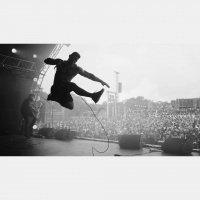 LLA bonus episode with Harms Way vocalist James Pligge on powerlifting, staying in shape on the road, and the new record Posthuman 