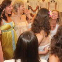 Episode 1: Truth + Biz with Candice Holdorf, Cory Michele Johnson, Daphne Cohn and Jordanna Eyre