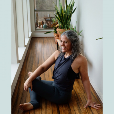 Stacy Dockins - Yoga  Meditation Classes - Yoga Project - School Of Yoga