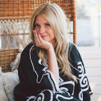 Moving On to a Healthy and Thriving Life! with Colleen McCann