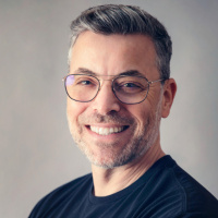 #802: Moving On to a Healthy and Thriving Life! with Eitan Koter