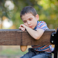 How Does Attachment Relate to Childhood Emotional Neglect?