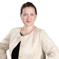 Gudrun Kugler – Relationship status: its complicated!