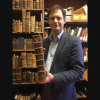 #712 - Can we trust the Bible? A conversation with Dr. Peter Williams