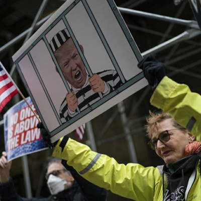 Simon Marks Reporting