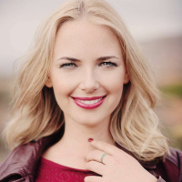 AR #49 - Working With The Lunar Cycles For Peace  Prosperity with Ezzie Spencer