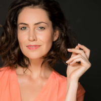 AR #47 - Divine Empowerment, Conscious Relationships  Heart-Yoni Connection with Elise Carr