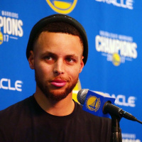 Steph Curry on his injury rehab and his best dad joke